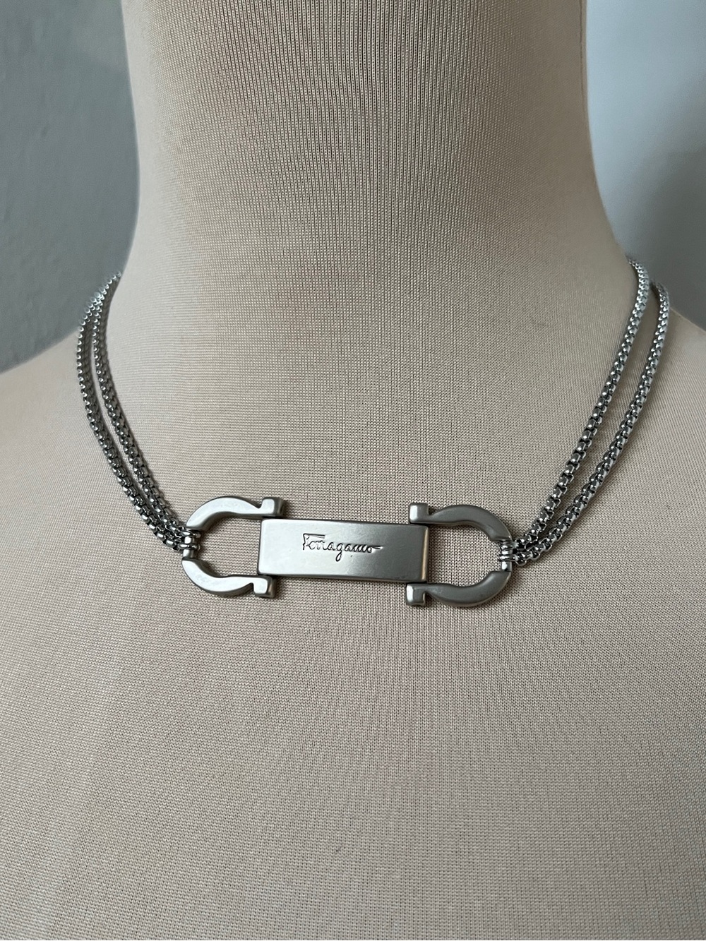 Custom Vintage Salvatore Ferragamo Silver Horsebit Necklace 16-16.5” - Picture 5 of 6
